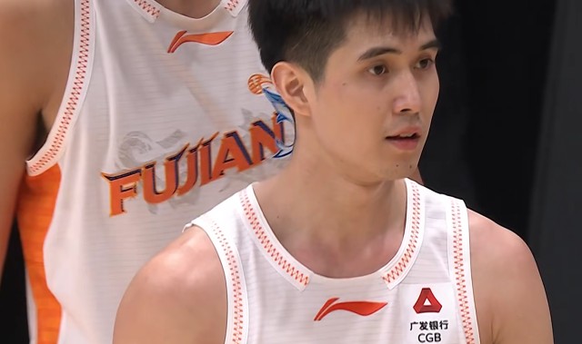 Kaiyun 开云体育官网-厉害！福建队小将轰出33分，三分球9中9，成为CBA第一人