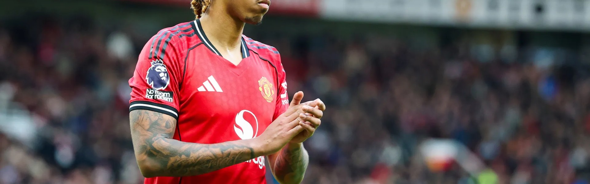 登录入口-约罗vs维拉全场数据：传球成功率79%，抢断3拦截3解围5